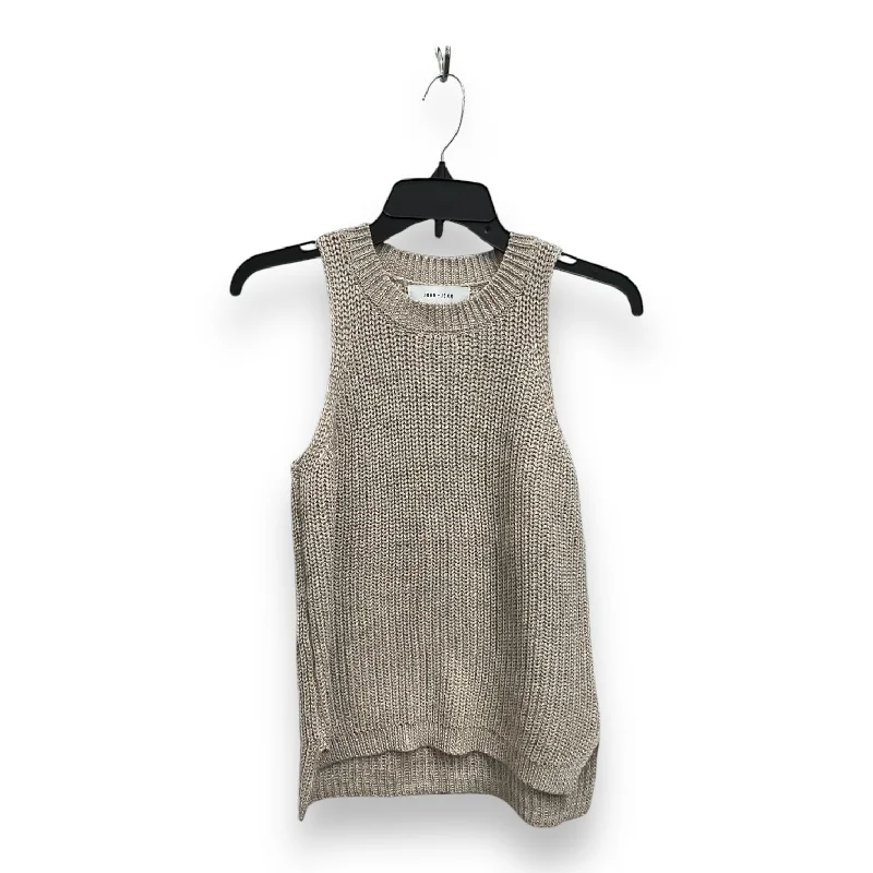 women's tops for those who want to make a bold fashion statement with their choice of topsTop Sleeveless By John + Jenn In Beige, Size: Xs