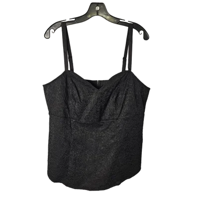 women's tops for those who want to elevate their everyday wear with chic and elegant piecesTop Sleeveless By Torrid  Size: 2x